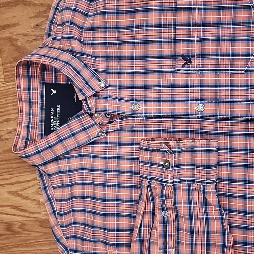 American Eagle Outfitters Vintage fit button down long sleeve shirt‎ xl